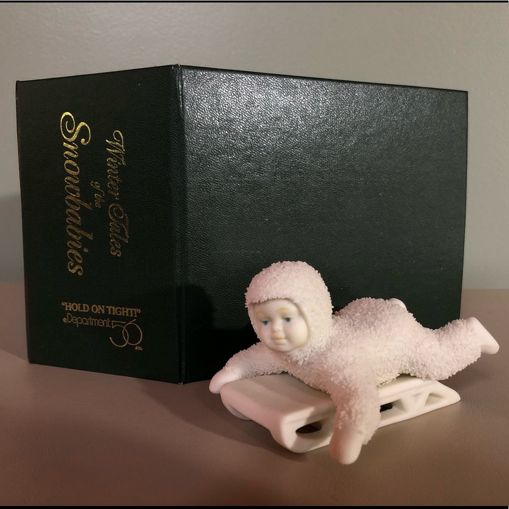 Department 56 Snowbabies Hold On Tight